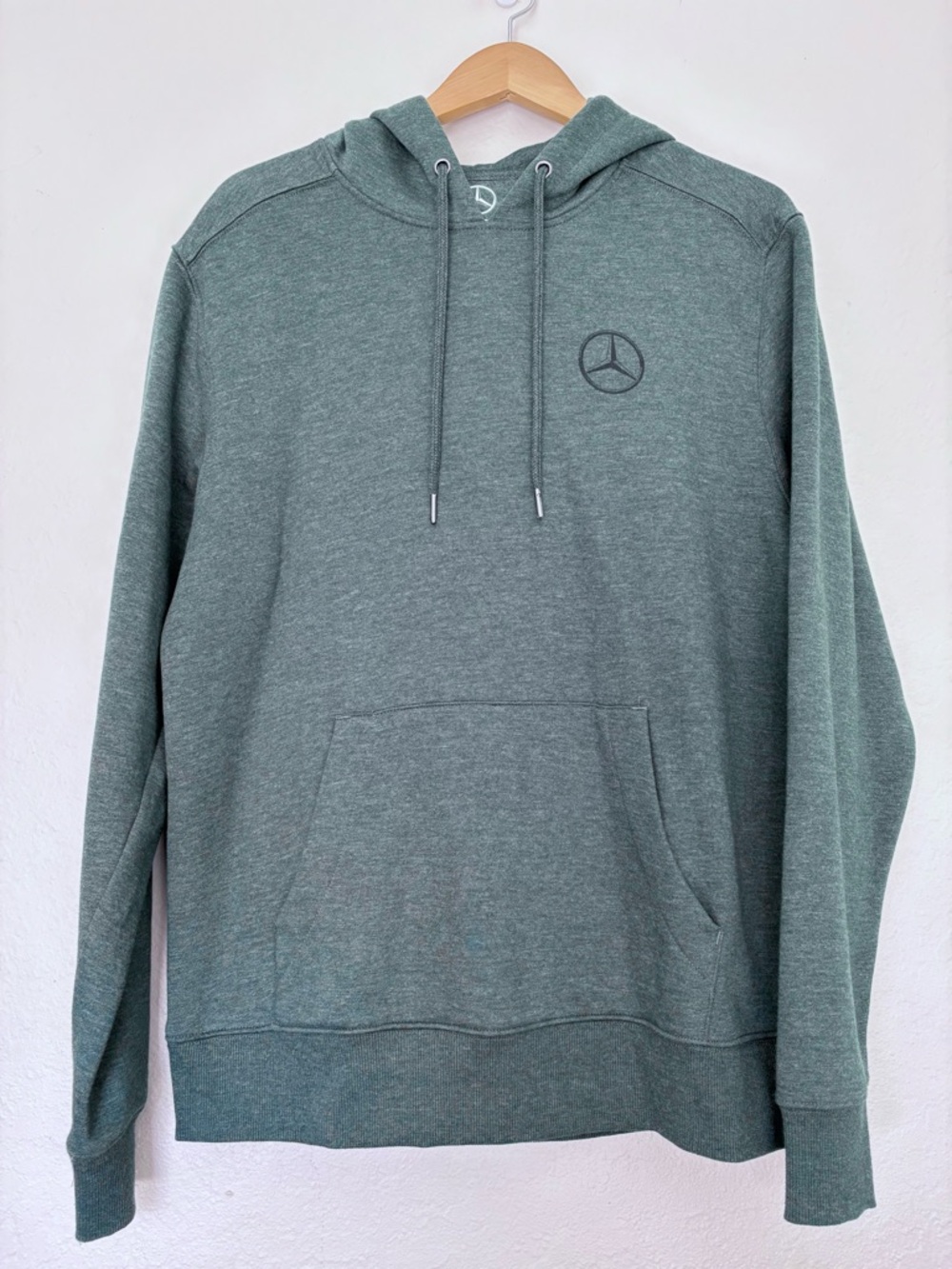 NWT Mercedes Benz Men's Green Hoodie Sweatshirt, size Large. Unisex